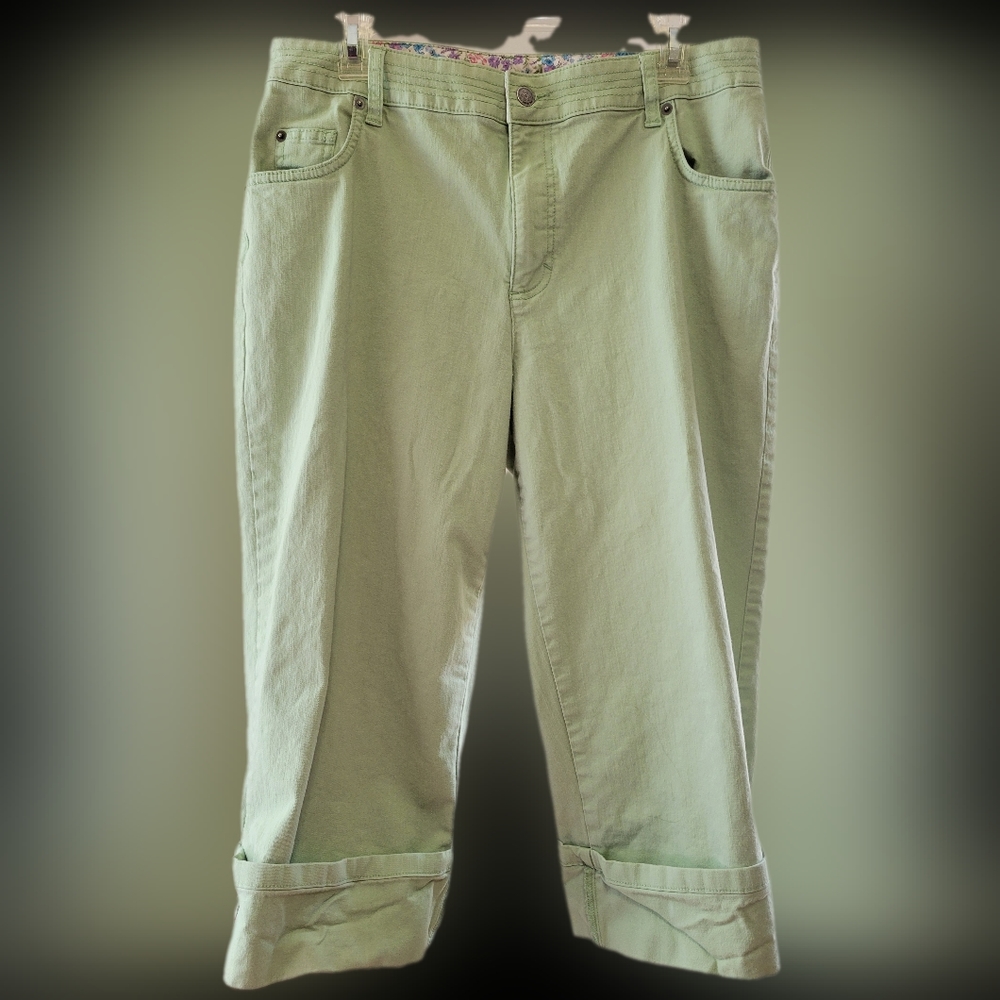 C&B Women's Sz 14 lime green rolled cuff floral lining stretch jeans